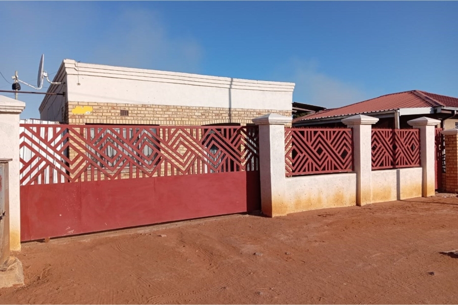 3 Bedroom Property for Sale in Vergenoeg Northern Cape